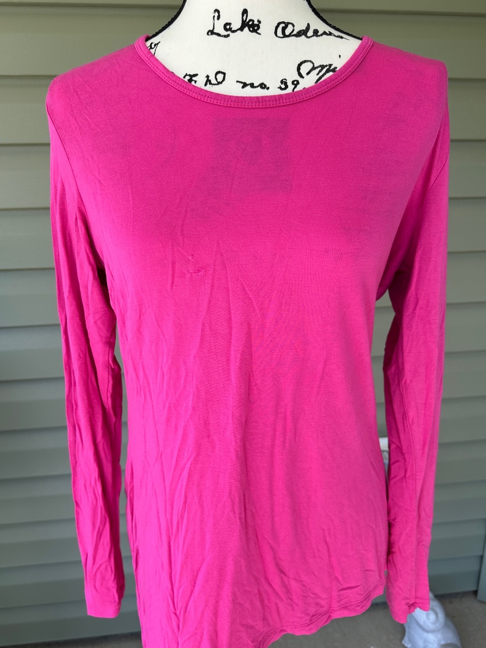 Cherokee Workwear Long-Sleeve Crew Neck Top - Fuchsia Pink size L